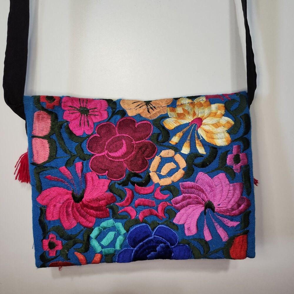 Mexican Embroidered Floral Clutch Crossbody Purse Tassel Handmade Artesanal - Picture 2 of 6